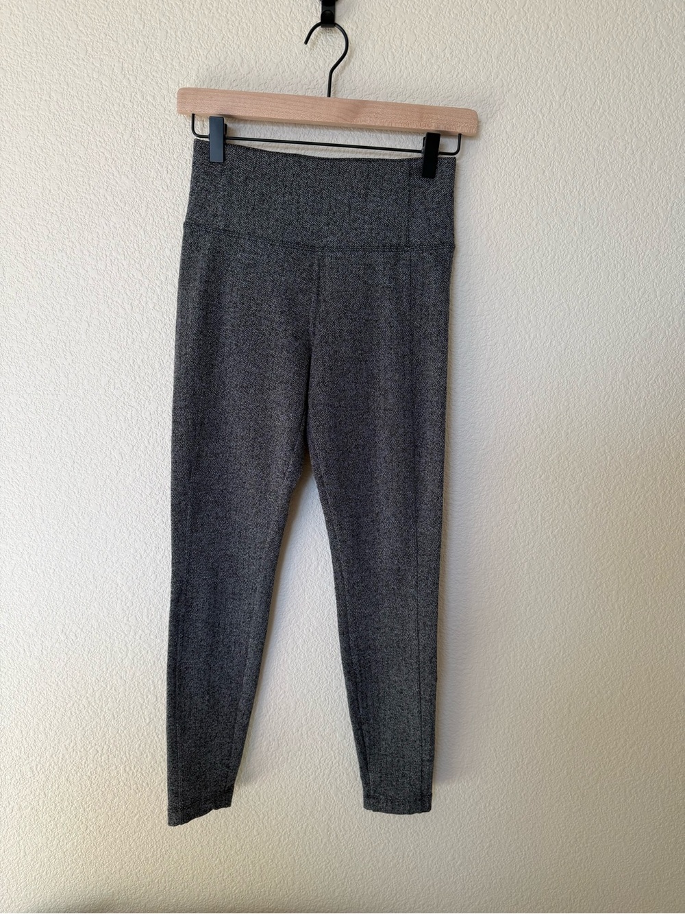Athleta Black and White Herringbone Leggings